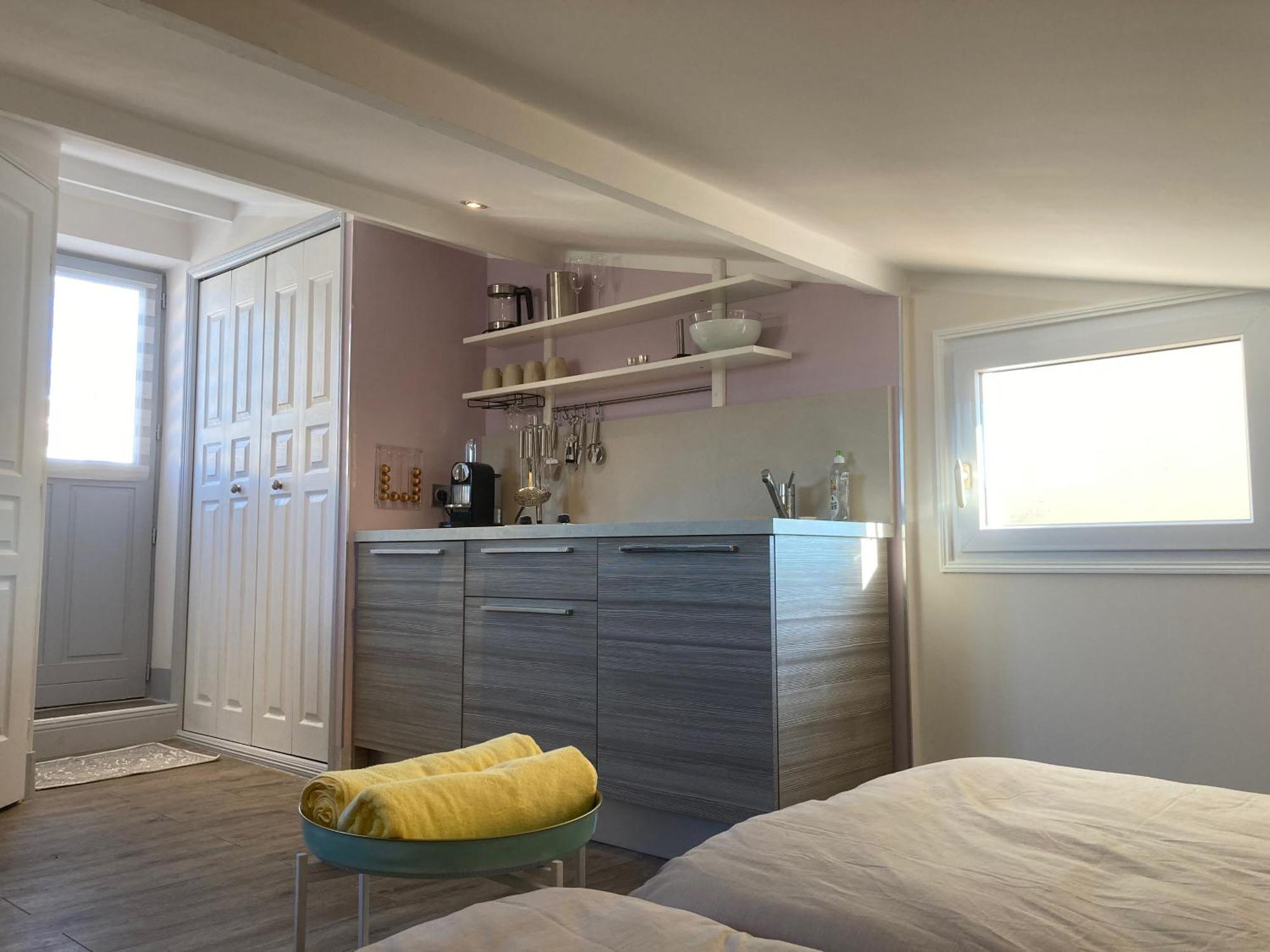 Enjoy Apartment